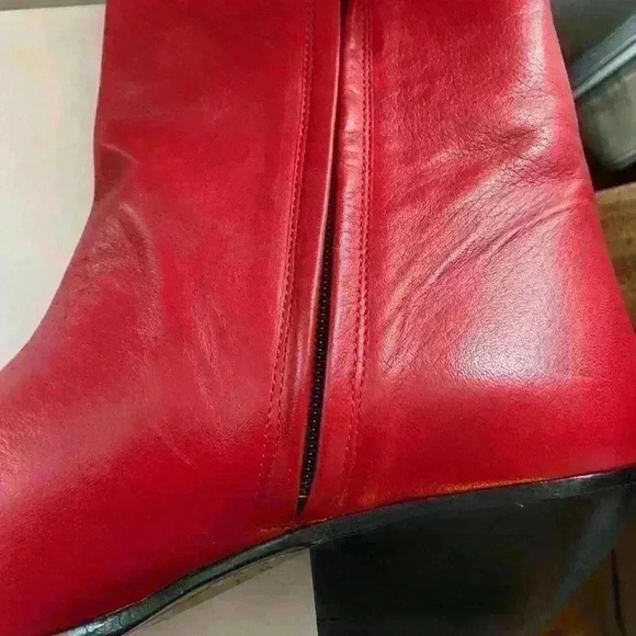 IRO Red Short Bootie With Stud Detail-Woman’s Size 39 (US 8) New - Picture 9 of 13
